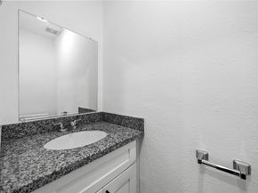 7904 Shotwell Street, Houston TX 77016