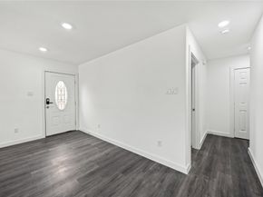 7904 Shotwell Street, Houston TX 77016