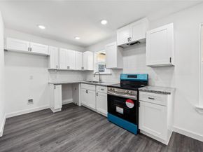 7904 Shotwell Street, Houston TX 77016