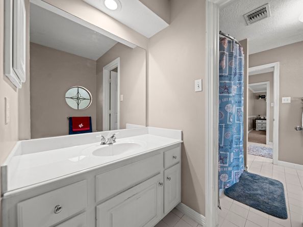 15 Bank Birch Place, The Woodlands TX 77381