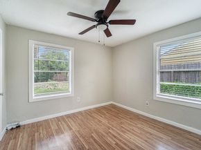 5911 Kenilwood Drive, Houston TX 77033