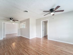 5911 Kenilwood Drive, Houston TX 77033