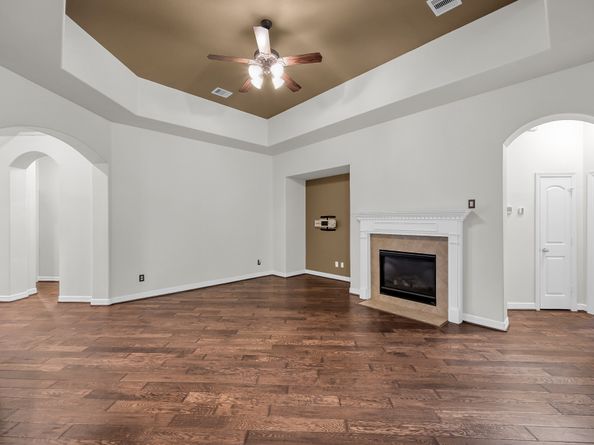 28314 Shining Creek Lane, Spring TX 77386