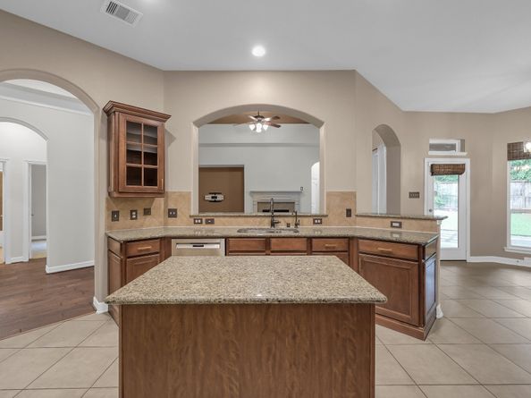 28314 Shining Creek Lane, Spring TX 77386