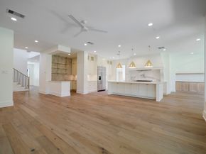 1046 Gardenia Drive, Houston TX 77018