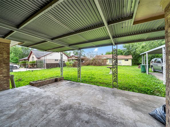 3225 Bostic Street, Houston TX 77093