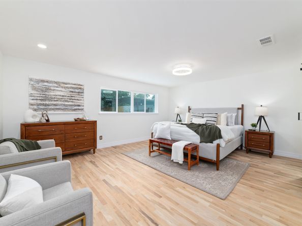2302 Brooktree Drive, Houston TX 77008