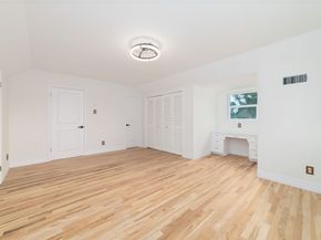 2302 Brooktree Drive, Houston TX 77008