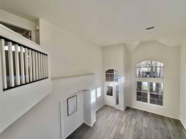 11 Lyreleaf, The Woodlands TX 77382