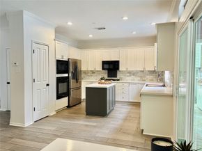 11 Lyreleaf, The Woodlands TX 77382