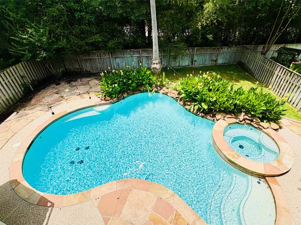 11 Lyreleaf, The Woodlands TX 77382