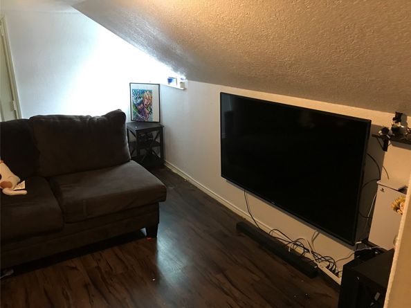 8521 Schneider Street, Houston TX 77093