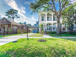 805 Columbia Street, Houston TX 77007