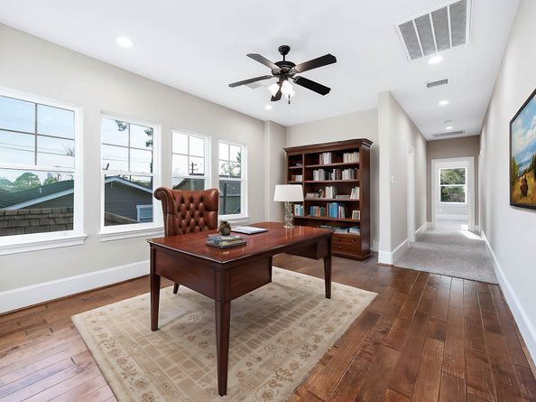 805 Columbia Street, Houston TX 77007