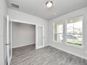 12018 Maple Oak Drive, Houston TX 77066