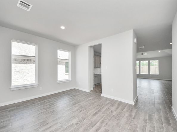 12018 Maple Oak Drive, Houston TX 77066