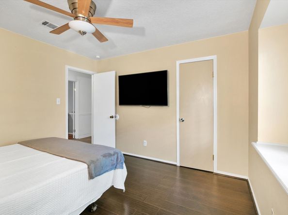 3306 Brookdale Drive, Houston TX 77339