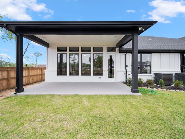21710 Swift Flier Lane, Cypress TX 77433