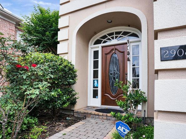 2908 Saint Street, Houston TX 77027