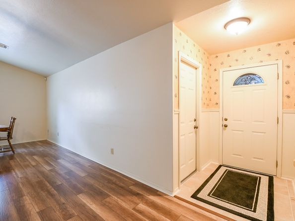 3306 Sycamore Springs Drive, Houston TX 77339