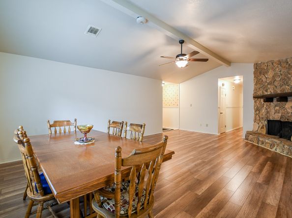 3306 Sycamore Springs Drive, Houston TX 77339