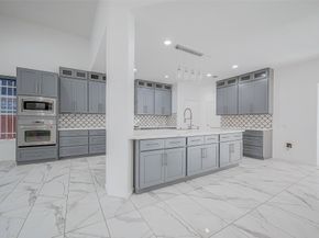17022 Huttons Court Lane, Richmond TX 77407