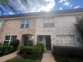 2226 S Piney Point Road 104, Houston TX 77063