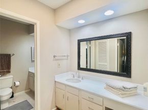 2226 S Piney Point Road 104, Houston TX 77063
