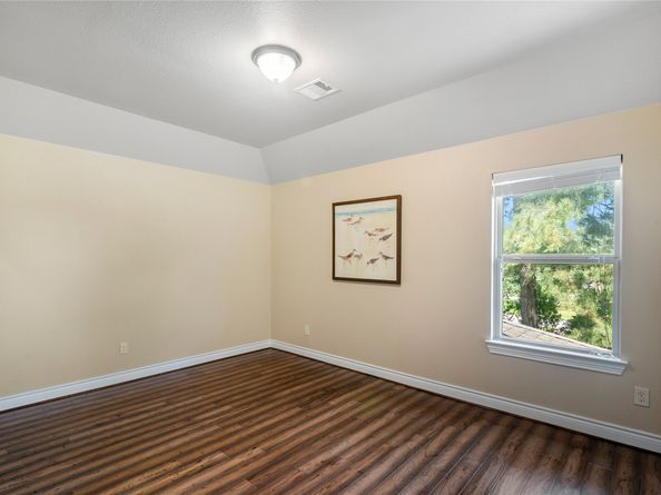 22214 Pine Tree Drive, Tomball TX 77377