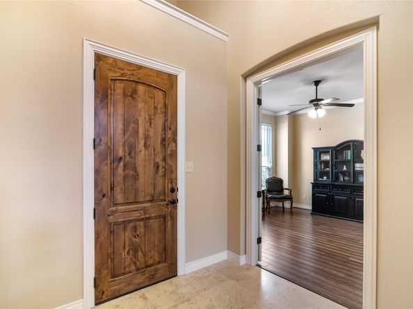 22214 Pine Tree Drive, Tomball TX 77377