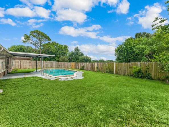 8442 Lettie Street, Houston TX 77075