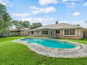 8442 Lettie Street, Houston TX 77075