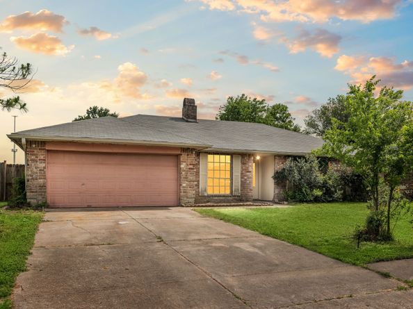 8442 Lettie Street, Houston TX 77075