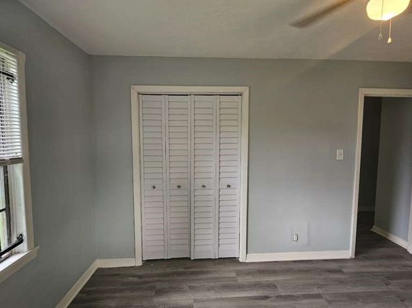 4215 Los Angeles Street, Houston TX 77026