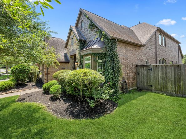 17611 Bear River Lane, Humble TX 77346