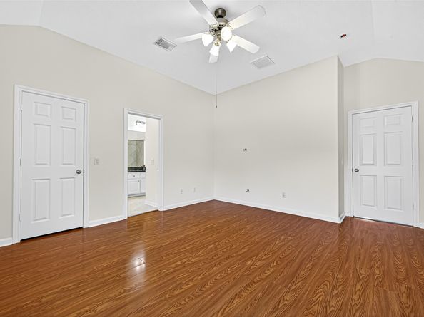 11819 Legend Manor Drive, Houston TX 77082