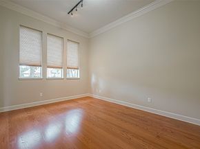 11819 Legend Manor Drive, Houston TX 77082