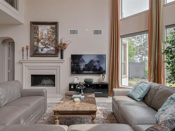 11819 Legend Manor Drive, Houston TX 77082