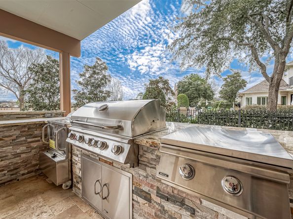 11819 Legend Manor Drive, Houston TX 77082