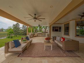 11819 Legend Manor Drive, Houston TX 77082