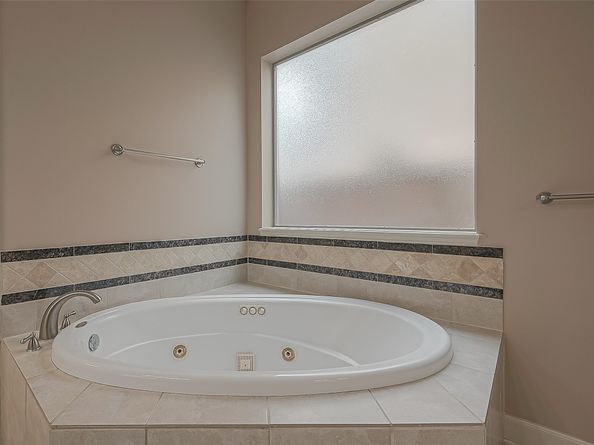 11819 Legend Manor Drive, Houston TX 77082
