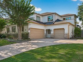 11819 Legend Manor Drive, Houston TX 77082
