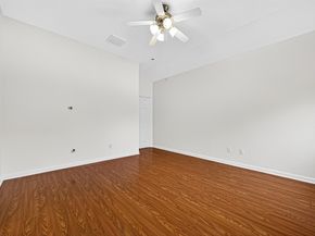 11819 Legend Manor Drive, Houston TX 77082