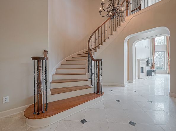 11819 Legend Manor Drive, Houston TX 77082