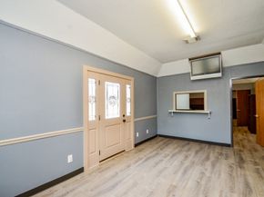 6623 Gulf Freeway, Houston TX 77087