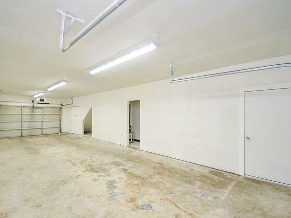 6623 Gulf Freeway, Houston TX 77087