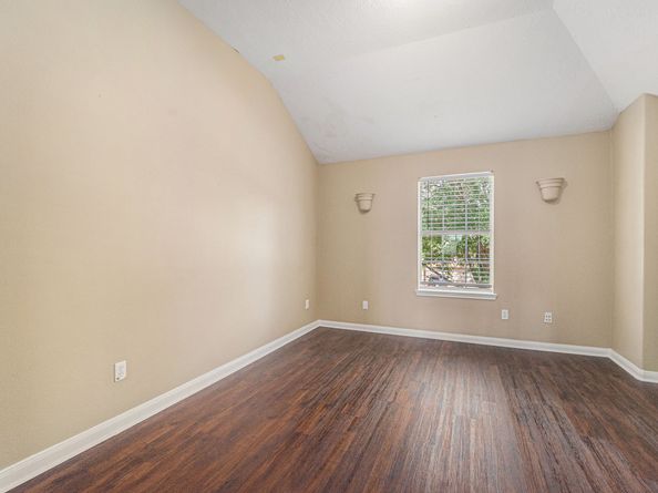 13707 Kingston River Lane, Houston TX 77044