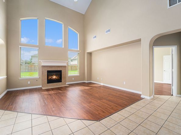 13707 Kingston River Lane, Houston TX 77044