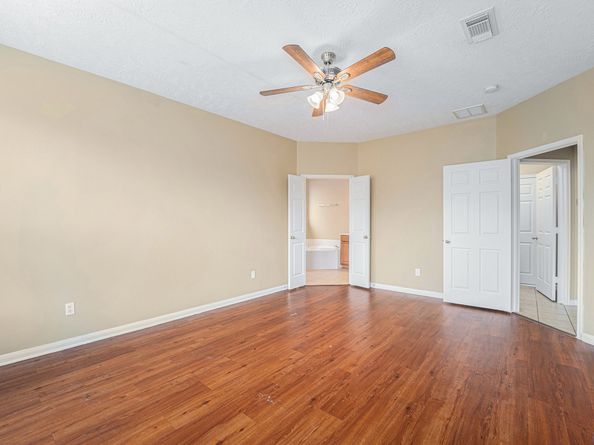 13707 Kingston River Lane, Houston TX 77044