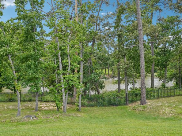 13710 Nubenbrook Lake Drive, Houston TX 77044